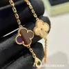 2024 Luxury VAN Clover Designer Bracelet Pearl Leaf Four Grass Laser Five Flower Female Plated 18K Rose Gold Natural Red Chalcedony Lucky With Box
