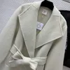 Brand Coat Designer Długie wełniane wełniane z dużymi klapami i guzikami Wysokiej jakości górna odzież 05 stycznia