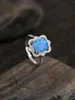 Bagues de cluster Bague pour femme originale de haute qualité en argent-925 avec opale bleue éblouissante et zircon exquis style gracieux pour la fête des filles