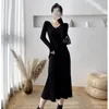 2023 Herfst Winter In Gebreide Jurk Vrouw Basic Slim Fit V-hals Lange Mouw Verdikte Jurken Elegant Office Lady Knitwear 240105