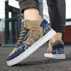 Moda autunnale stampata alta per donna Sneakers piatte casuali traspiranti scarpe da ginnastica scarpe da tavolo uomo Basket Homme