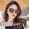 10% de réduction Vente en gros de Xiaoxiangfeng bord coupé sans cadre pour femmes avec visage rond dégradé de couleur lunettes de soleil résistantes aux UV maille élégante lunettes assorties rouges