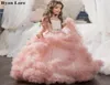 Elegante Rüschen Ballkleid Blumenmädchenkleider 2020 Neue Kristall Kinder Prinzessin Für Hochzeiten Party Pageant Kleider vestidos de fiesta15136690