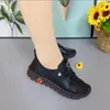 Vintage Atmungsaktive Frauen Sommer Schuhe Lace Up Plattform Faulenzer Mode Leder Hohl Slip-On Casual Mom Schuh Zapatos Mujer 240105