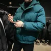 Solide vêtements de couleur à capuche Parkas hommes mode veste hiver bouffant hommes vestes coupe-vent manteaux décontracté arrivées 240105