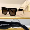 10% de descuento en gafas de sol Nuevas gafas de sol de alta calidad con marco de tablero grueso, caja universal para hombres, gafas de sol resistentes a los rayos UV y al sol para mujeres