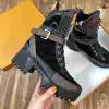 Designer Laureate Freizeitschuhe Desert Boot Damen Martin Stiefel Weiß bestickter Bienenstern mit klobigem Absatz Luxuriöse warme Winter-Stiefeletten