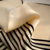 Högkvalitativ naturlig siden Satin Scarf Women Black White Striped Printed Shawl Scarves Big Size Square Bandana Wrap Gift for Lady 240106