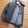 2023 Brand Slim Fit Coat Autumn Winter Bomber Jacket Men Diamond Pattern Fleece Lined Casual Fashion Clothing 240105