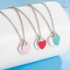 DSPF Designer Bijoux Tiffanyset Colliers Romantique Amour Double Coeur Pendentif Femme Rouge Vert Rose Émail Collier t Maison De Luxe Simple Article