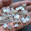 ジュエリー100pcs/lot 6mm25mm天然4葉のマザーオブパールシェルのためのフラワーカットモップパールシェル