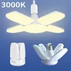 1pc Mini ampoule LED Fun Blade, lumière de garage, lumière LED à quatre feuilles, mini lampe pliante 28W (équivalent 80W) 6500K suspension lampe pliante adaptée.