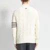 Maglioni da uomo 2024 Maglione con scollo a V stile coreano 4 strisce tinta unita Sweatertops Marchio di moda Felpa casual di alta qualità
