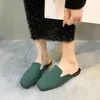 Pantoufles 2024 Chaussures de mode pour femmes Automne Femmes Bout fermé Solide Troupeau Chunky Talons Extérieur Lumière Casual