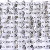 Anneaux de bande 30/50 PCS / Lot Modèle à coupe plate mélangée avec un anneau en acier inoxydable zircon pour les bijoux de mariage pour hommes et femmes GIED GIED240105