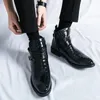 Stivaletti classici a punta retrò da uomo Scarpe stivaletti alla moda in pelle da uomo Casual stile britannico corto scarpe Chelsea alte 240106