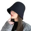Boinas chapéu de malha de materiais macios Balde de inverno feminino com proteção UV Proteção ao vento resistente ao vento externo dobrável para mulheres
