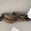 Kvinnors midjeväska högkvalitativ duk bröstpaket mode leopard tryck axelväska fanny pack kvinnlig höst trend bälte väskor 240106
