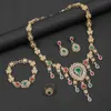 Fyra stycken smycken set ringörhänge halsband armband modedesigner fashionabla kvinnors smycken örhänge designer för kvinna 653 486