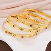 Bangła w złotym Dubai Bransolet z 8-Petal Flower Italian Charm Bransoletę Kobiet Vintage Bracelets na imprezę ślubu