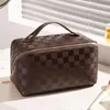 Pillow Bag Toiletries Organizer Waterproof Female Plaid Storage Make up PU Cases Outdoor Makeup Women Cosmetic 240106