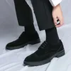 Модный резной дизайн Flat Classic Business Leather Shoes.