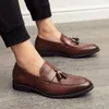 Hommes chaussures décontractées mocassins en cuir respirant bureau d'affaires pour la conduite mocassins confortable sans lacet gland chaussure 240106