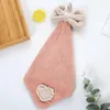 Serviette en velours corail avec nœud papillon, brodée d'amour, bicolore, pour la cuisine, tissu absorbant à séchage rapide, accessoires de salle de bain à domicile