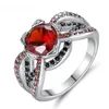 Bagues de cluster exquis femmes argent plaqué rouge rubis éternité bague anniversaire cadeau charme mariée mariage fiançailles bijoux taille 6-9