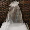 100 pcslot 5x7 17x23 35x50 cm grands sacs en Organza blanc pochettes à cordon pour bijoux perles sac d'emballage cadeau de fête de mariage 240106