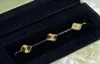 Luxus-Designer-Armband, Perlmutt, süße Blume, 4 Blätter, 18 Karat Gold, Laser-Marken-Armreif, Charm-Armbänder, Halskette, Ohrringe, Diamant 1616625