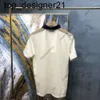 24SS Nya Europa herrar polo skjortor kvinnor rand skarv t shirt män mode märke skruv bomull lapptäcke polos bokstäver casual mens polo tshirts