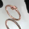 anello di design designer di gioielli per donna argento sterling anello a cuore dolce kont gioielli nodo orecchini anelli gioielli di marca di lusso con scatola