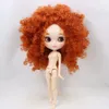 Lodowata DBS Blyth Doll dla serii nr BL22312237 Ginger Afro Hair Rzeźbione usta Matowa twarz z gogiem ciało 16 BJD 240105