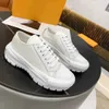 Bekende designer dames casual sport canvas schoenen grote merksterren dragen dezelfde stijl met low-end modeontwerp plus hoge dikke onderkant tonen hoge beenlengte