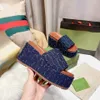 Designer Slipper Luxe Zomer Sandaal Strand Veelkleurige Hoge Hak Outdoor Borduurstijl Mode Meisje Draag Schoenen Dik Platform Patchwork Glijschoenen