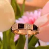 Bvlgaerri Band Designer Ringen Baojia v Gold High Edition Natuurlijk Wit Fritillaria Snake Bone Ring Vrouwelijk Verguld 18k Roosvormig Rood Jade Merg Set met Diamant