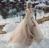 فساتين زفاف شمبانيا الدانتيل مع الأكمام الطويلة Tulle Tulle عاريات حكاية العروس في Vestido de Noiva