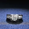 Bandringar Platinum PT950 Men Ring 1CT Moissanite Diamond Rings for Men Engagement Ring Classic Male's Wedding Jewelry Test Positivel240105