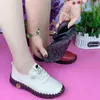 Vintage Atmungsaktive Frauen Sommer Schuhe Lace Up Plattform Faulenzer Mode Leder Hohl Slip-On Casual Mom Schuh Zapatos Mujer 240105