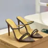 2024 Gianvito Rossi Stiletto Sandals 라인 스톤 슬리퍼 노새 가죽 슬라이드 슬립 온 뾰족한 엔드 오픈 발가락 고급 디자이너 신발 신발 신발 공장 신발