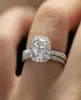 Huitan Anillo de novia de 2 piezas con circonita cúbica brillante redonda, ajuste de punta, anillos de boda de compromiso de aniversario para mujer, tamaño 5124649018