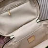 Borsa portatile per la cura della pelle di grande capacità Borsa per il trucco con cuscino alla moda Borsa per il trucco da viaggio avanzata portatile Borsa Boston Borsa a tracolla Borsa da sera