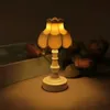 1pc Retro Mini Table Lamp, High-Quality Atmospheric Street Lamp, Artistic DIY Room Decoration Gift, Night Light, LED Romantic Decoration Gift. Battery Not Included