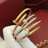 Designer C-Arter Armband Nail Classic Style Diamond Inlaid 18K Gold Women's Justerable Opening Handpiece 27y3