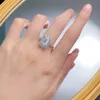 Anello di fidanzamento da donna in argento sterling 925 con pietra preziosa di grado AAA personalizzato di lusso 7,5x10 mm 3 ct VVS Moissanite Diamond