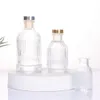Fabrik zur Herstellung von Hotelglas-Reed-Diffusorflaschen, Aromatherapie-Öl-Zylinderglas-Autoparfümflaschen mit silbernem Goldhals
