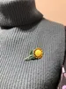 Sunflower Women Brooch Pin Wedding Party Dress For Girls Cute Candy Lapel Corsage Korean Flower Pearl Crystal Jewelry 240106