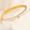 womens armband designer sieraden vrouwen liefde schroef armbanden charm bangle armband voor vrouw cubaanse armband designer sieraden emaille armband gouden ketting armband