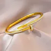 Designer Cartres Pulseira Nova pulseira cheia de diamantes cravejada de ouro 18k elegante, simples, personalizada e versátil, um acessório de nicho